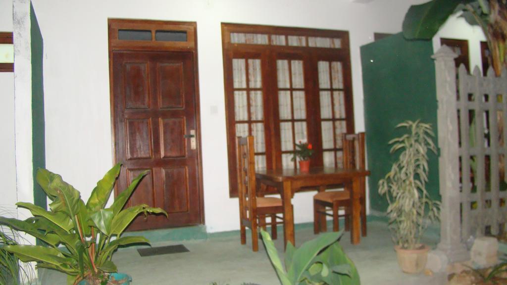 White Heart Hotel Ела Екстериор снимка